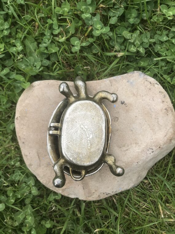 3987AE27-C2FE-4CF7-9405-F60E88435535