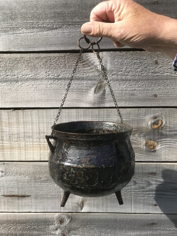 8669B102-5877-483A-BB78-A7FD75BC93AE