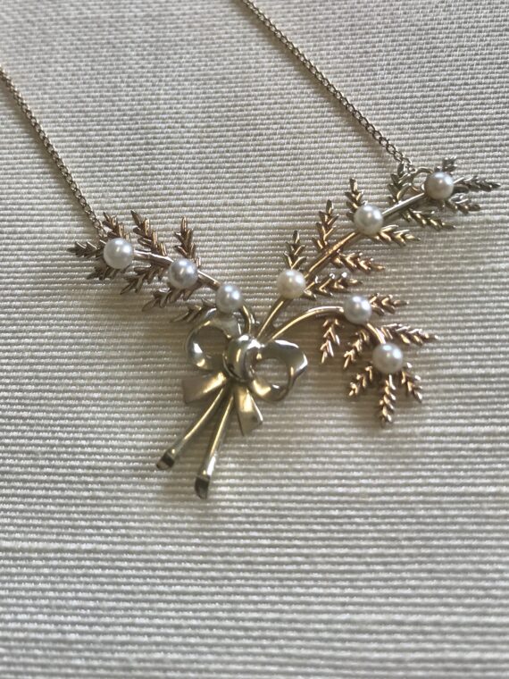 6BB379E1-A795-4A38-BF97-B47A5B45E208