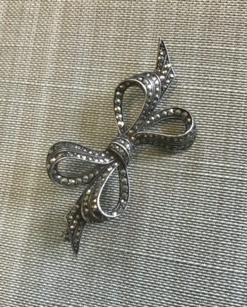 Silver Sparkly Bow Brooch