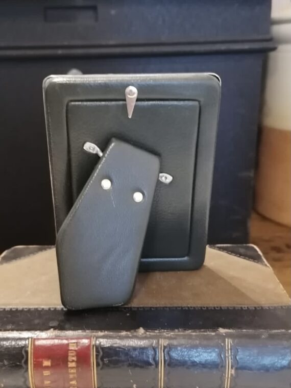 4620DF42-6BDC-462D-B82D-4B2C3599B2DD