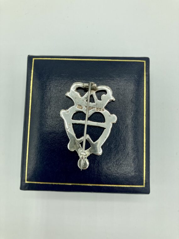 47D5FE67-3316-4AF5-BADA-3DB72338EC7C