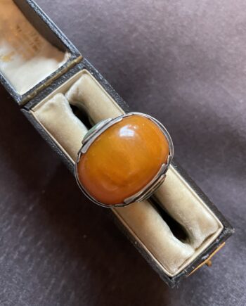 Art Deco Butterscotch Amber Ring